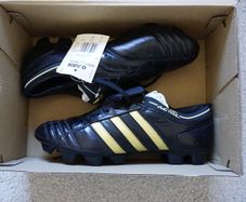 Football Boots Adidas Adipure ii Black/Gold (2009) Size 7.5UK FG