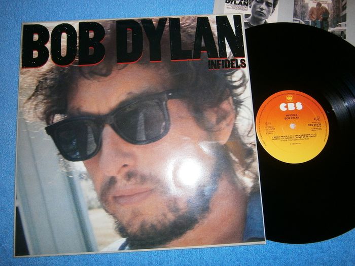 vinyl records 7