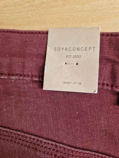 SoyaConcept Burgundy Jeans RRP 80