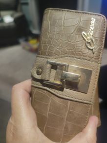 guess purse