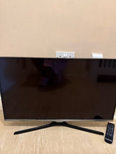 32 inch Samsung HD tv model
