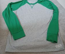 Gap Long sleeved tshirt