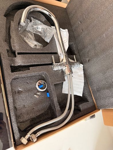 chrome tap/ faucet