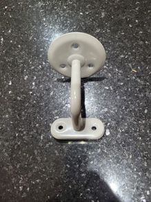 Handrail brackets