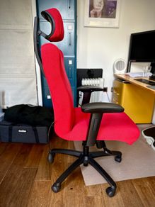 Ergonomic Office Chair