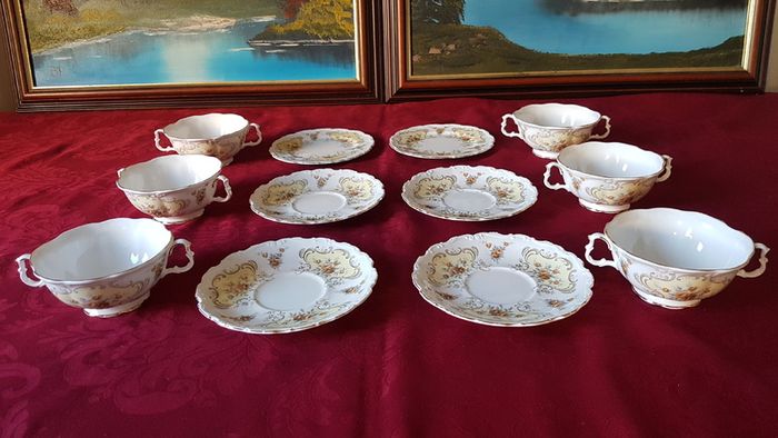 37 Piece Royal Albert September Song Gold Gilt Bone China Dinner Service / Set For 6 Person Setting Made In England Antique Rare And Hard To Find