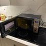 Kenwood Microwave (like new) Image 4