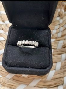 platinum diamond ring