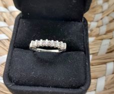 platinum diamond ring
