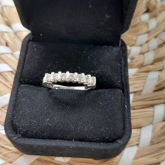 platinum diamond ring