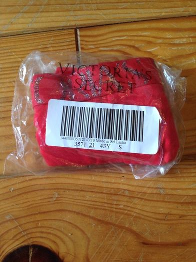 BNIP Size S Victorias Secret Shortie Pantie