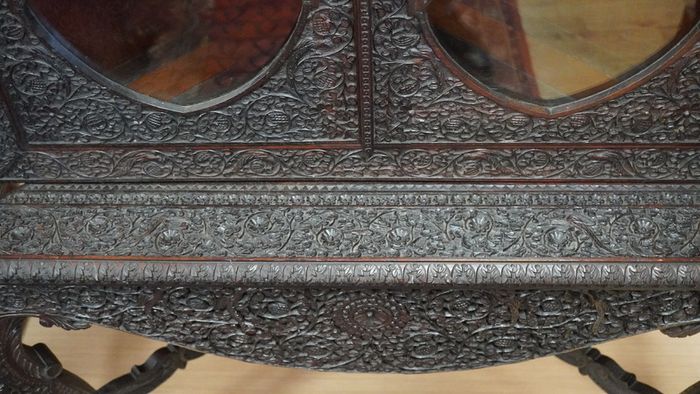 19th Century Anglo-Indian Bombay Blackwood Corner Display Cabinet