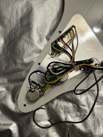 Electric Guitar acoustic various parts fender Stratocaster telecaster squier Ibanez esp Gibson  Jackson emg active cable Potentiometer A 500 K B 500 K volume tone switch socket 2 way mini toggle switch craft input jack neck plate nut saddle tuners machine
