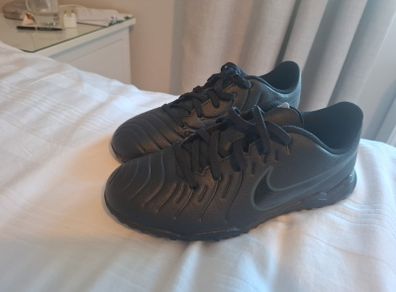 Nike Astro Boots Size 3.5