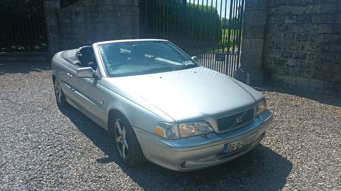 Volvo C70 2005