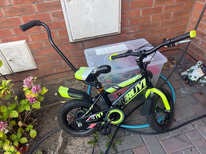 boys toddler bike