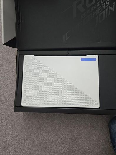 Gaming laptop ASUS ROG Zephyrus G14 | Ryzen 9 | RTX 3060 | 32GB RAM | 1TB SSD Boxed