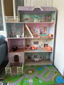 Lillies Wooden Doll House