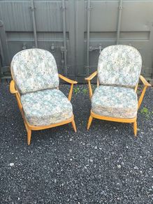 mid-century Ercol Windsor Model 203 lounge armchairs