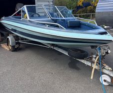 Glastron Speed Boat for sale