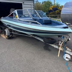 Glastron Speed Boat for sale