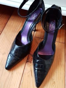 Size 4.5 Black High Heels