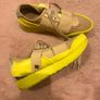 Hot yellow river island runners Image 2