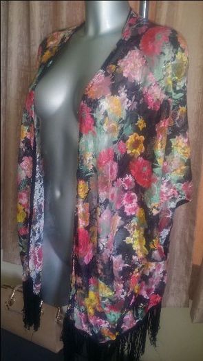 Anonymous floral top beachwear size UK20 EU48 Postage included