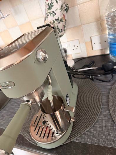 Delonghi Dedica Duo Coffee machine