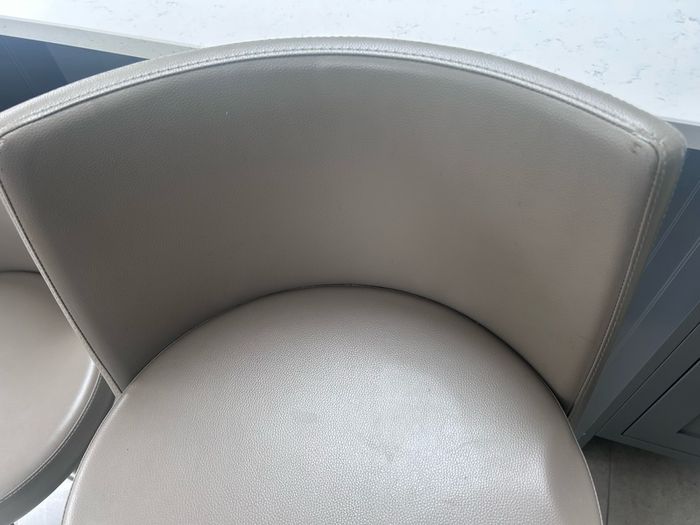 Faux leather, height adjustable kitchen stools