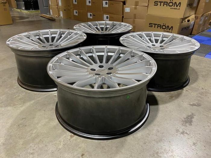 22" Inch Str4 Alloy Wheels 5x120 74.1 Bmw Jeep E70 E71 F15 F16 E53 F85 F86 X5 X6 X5m X6m