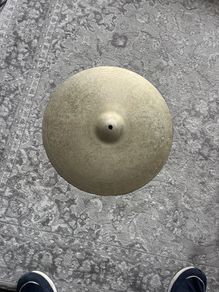 Vintage 18 inch crash (decal worn off)