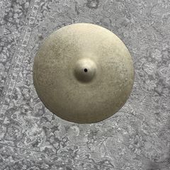 Vintage 18 inch crash (decal worn off)