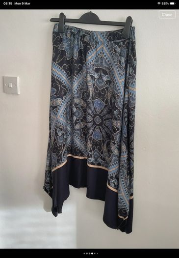 skirt paisley print asymmetrical hemline skirt H&M size small 10/12
