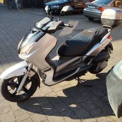 Yamaha xmax 250