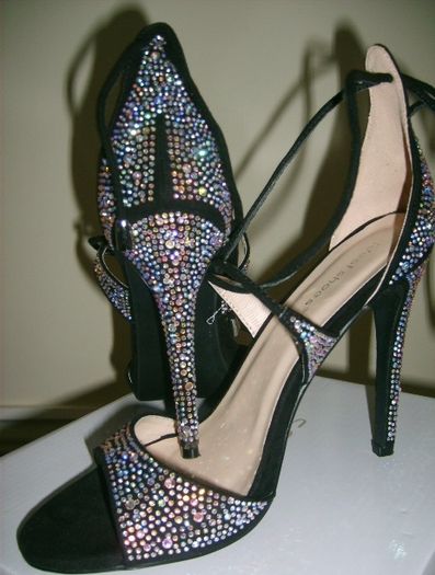 Women's Shoes.