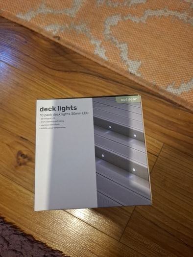 Deck light