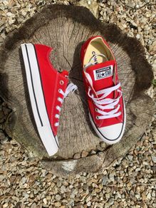 Get New Classic Converse Chuck Taylor All Stars Low Red