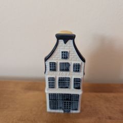 KLM house no.11