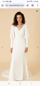Long Sleeved Wedding dress