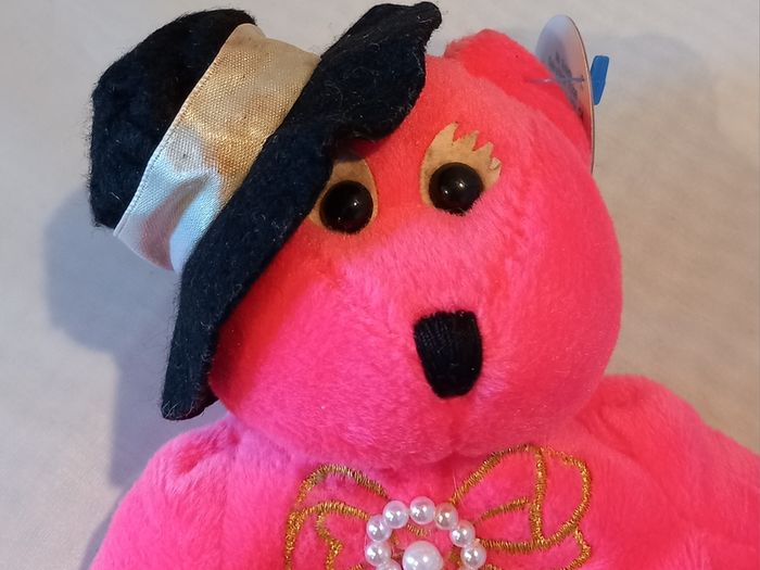 Vintage Classy Tassy's bears  "MS Society"