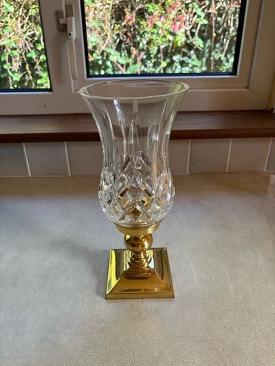 Waterford Crystal Lismore hurricane/candle lamp with a brass/gold-tone pedestal base