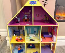 Peppa Pig Wooden Playhouse