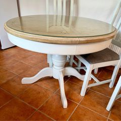 Easy Living Dining Table & 4 Chairs