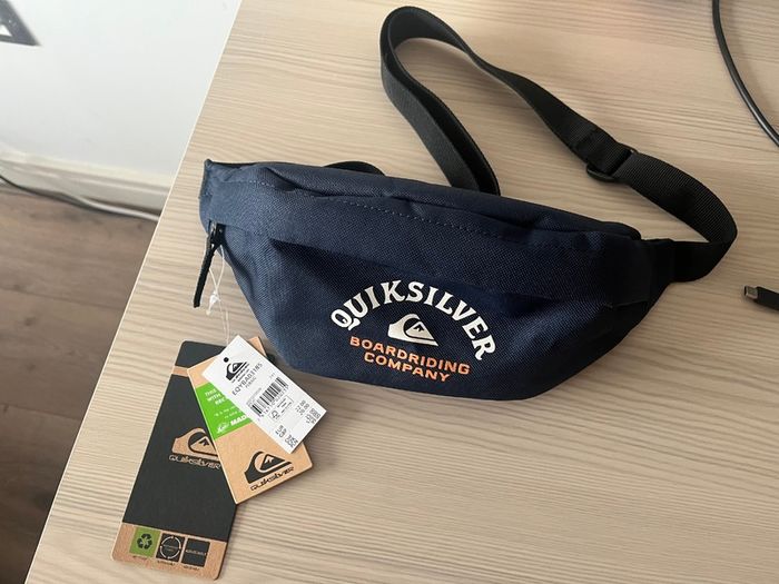 Quiksilver Waist/Shoulder Pack