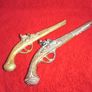 Vintage Brass Pistols  ( Wall Decor ) X 2 Image 4