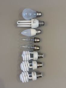 Light Bulbs B22