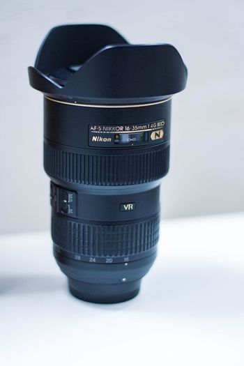 Nikon AF-S Nikkor 16-35mm f/4 G ED VR Lens (With Box)