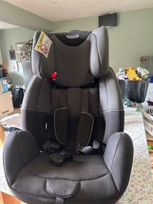car seat 9-18 kg