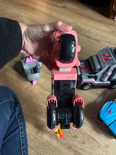 paw patrol vehicles never used
